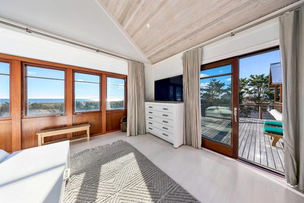 Interior, Recessed Lighting, Water, Wooden Ceilings