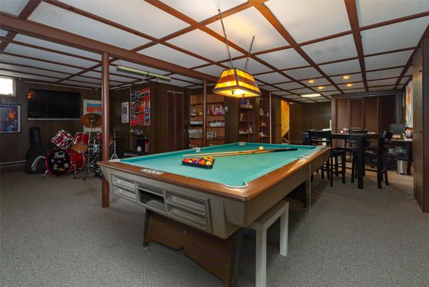 Billiard Table, Game Room, Interior, Recessed Lighting