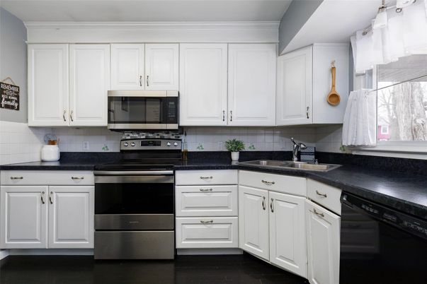 Interior, Kitchen, Stainless Steel Appliances