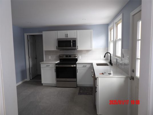 Interior, Kitchen, Stainless Steel Appliances