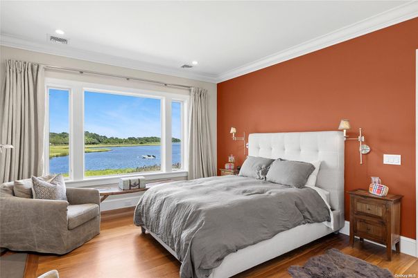 Bedroom, Interior, Recessed Lighting, Water, Wood Texture Flooring