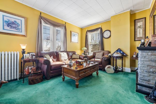 Fireplace, Interior, Living room