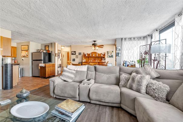Interior, Kitchen, Living room