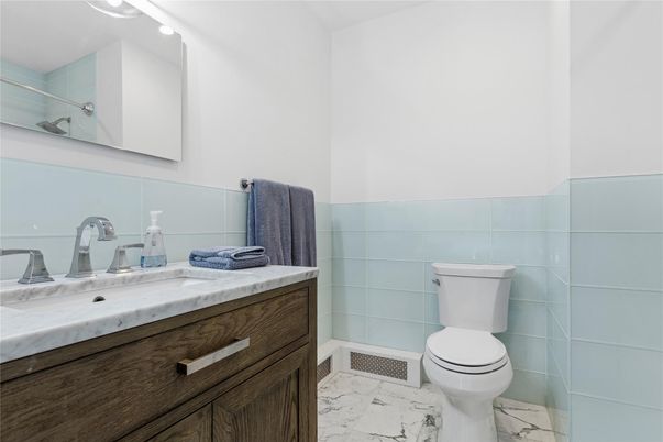 Bathroom, Interior, Marble, Recessed Lighting