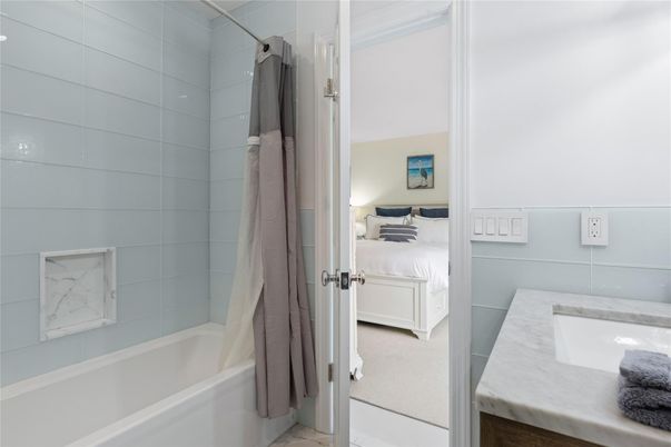 Bathroom, Bedroom, Interior