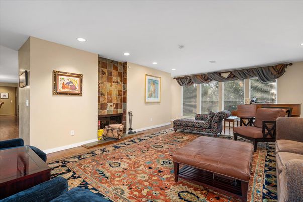 Dining room, Interior, Living room, Recessed Lighting, Wood Texture Flooring