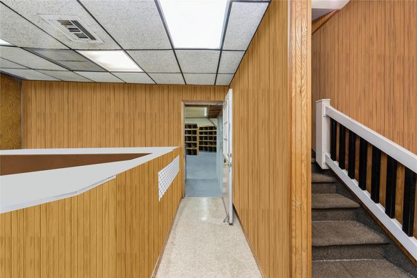 Interior, Wooden Walls