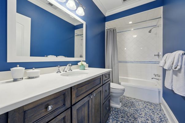 Bathroom, Dual Sink Vanities, Interior, Recessed Lighting