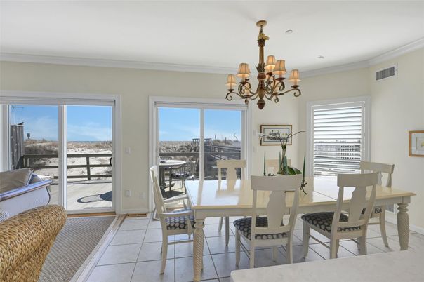 Chandelier, Dining room, Interior