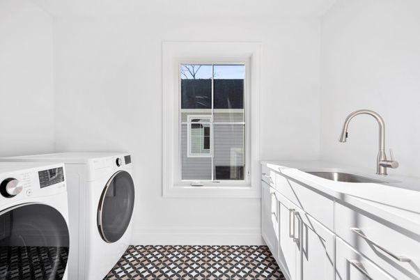 Interior, Washer
