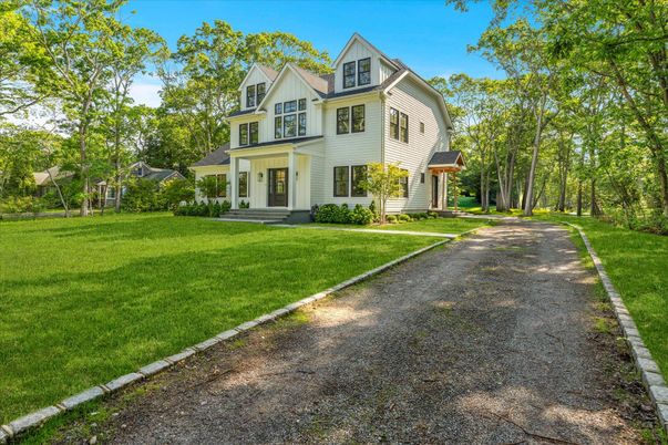 Backyard, Exterior, Facade, Queen Anne Victorian