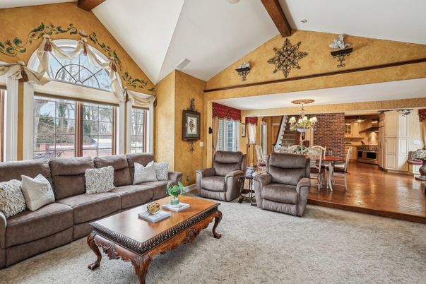 Chandelier, Dining room, Interior, Kitchen, Living room, Stainless Steel Appliances, Wooden Beams, Wood Texture Flooring