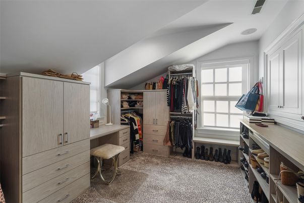 Interior, Walk-in Closets