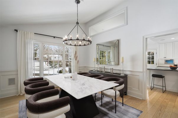 Chandelier, Dining room, Interior, Kitchen, Pendant Lights, Recessed Lighting, Wood Texture Flooring