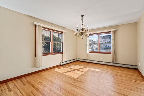 Chandelier, Empty room, Interior, Wood Texture Flooring