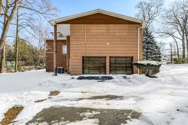 Attached, Exterior, Facade, Log Home