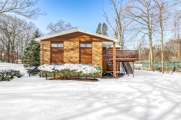 Backyard, Exterior, Facade, Log Home