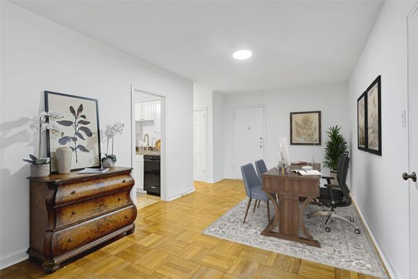 Home Office, Interior, Recessed Lighting, Wood Texture Flooring