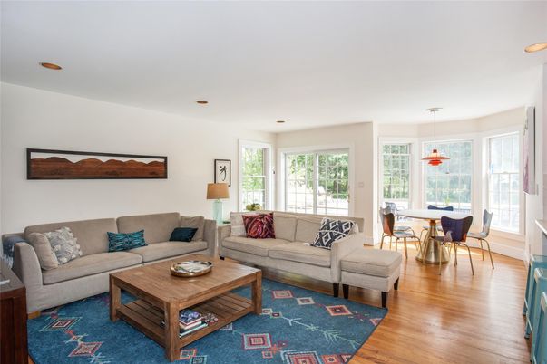 Dining room, Interior, Living room, Pendant Lights, Recessed Lighting, Wood Texture Flooring