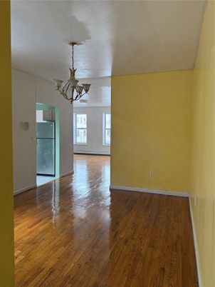 Chandelier, Empty room, Interior, Wood Texture Flooring