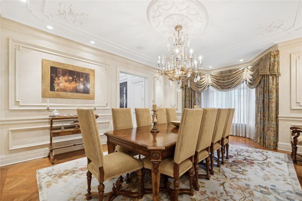 Chandelier, Dining room, Interior, Recessed Lighting, Wood Texture Flooring