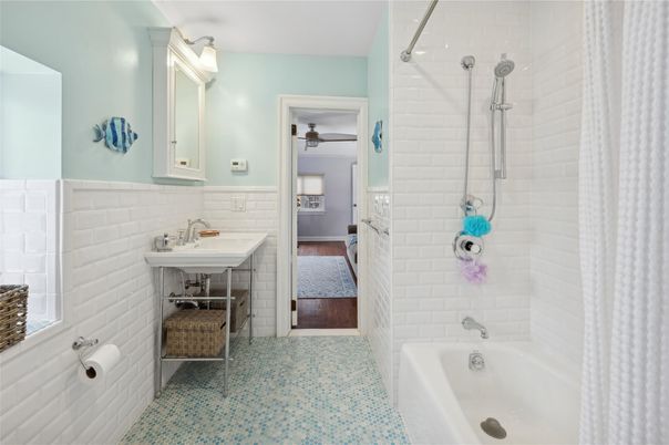 Bathroom, Interior, Wood Texture Flooring