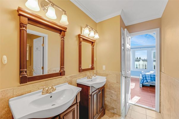 Bathroom, Dual Sink Vanities, Interior, Wood Texture Flooring