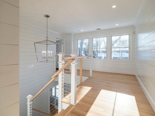 Interior, Pendant Lights, Recessed Lighting, Wood Texture Flooring