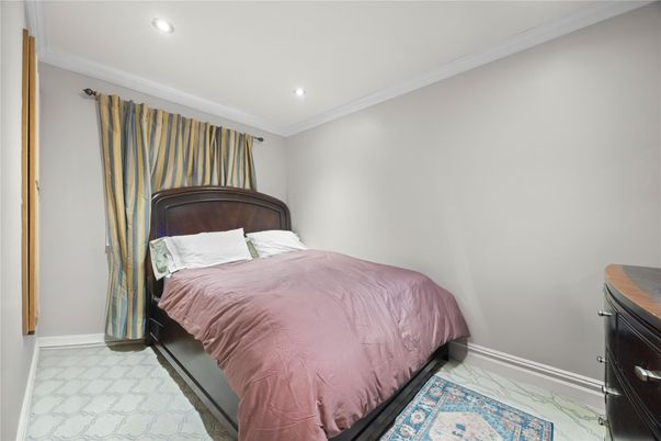 Bedroom, Interior, Marble, Recessed Lighting