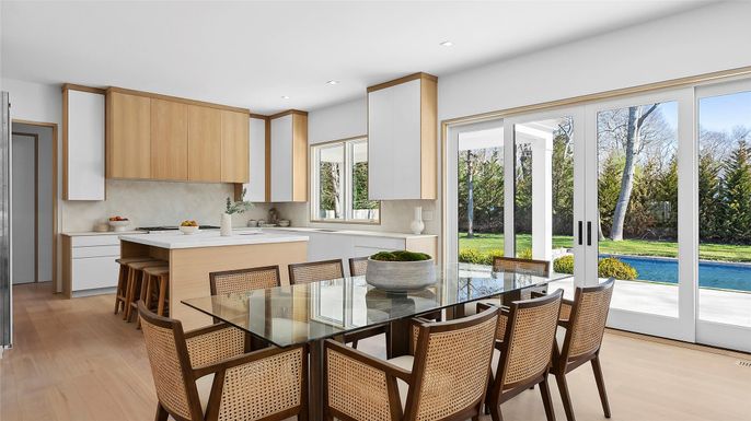 Dining room, Interior, Kitchen, Recessed Lighting, Water, Wood Texture Flooring