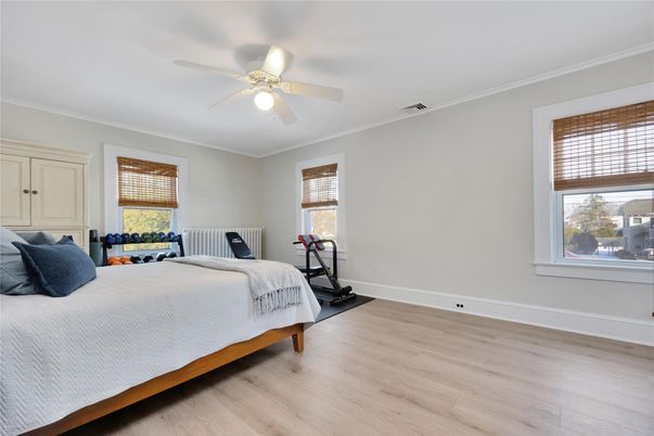 Bedroom, Fitness Equipment, Interior, Wood Texture Flooring