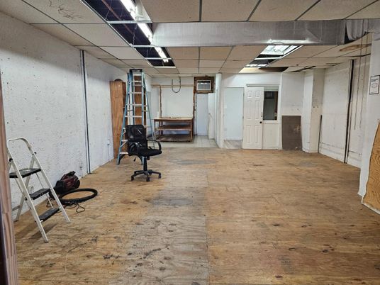 Fitness Equipment, Interior
