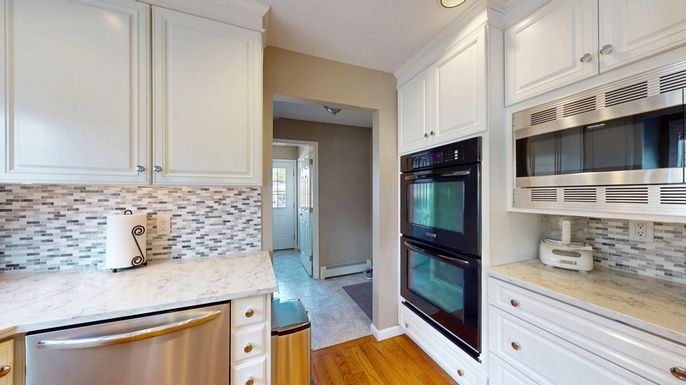 Interior, Kitchen, Stainless Steel Appliances, Wood Texture Flooring