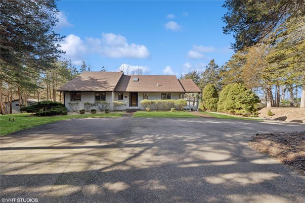 Backyard, Exterior, Facade, Cape Cod
