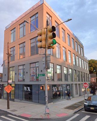 Exterior, Facade, Chicago School