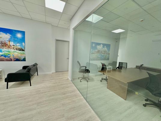 Home Office, Interior, Recessed Lighting, Wood Texture Flooring