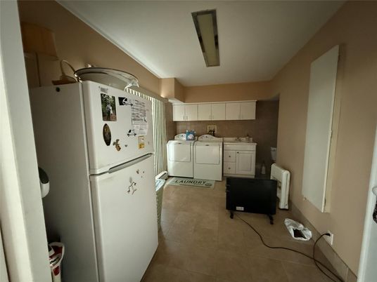 Interior, Kitchen, Washer