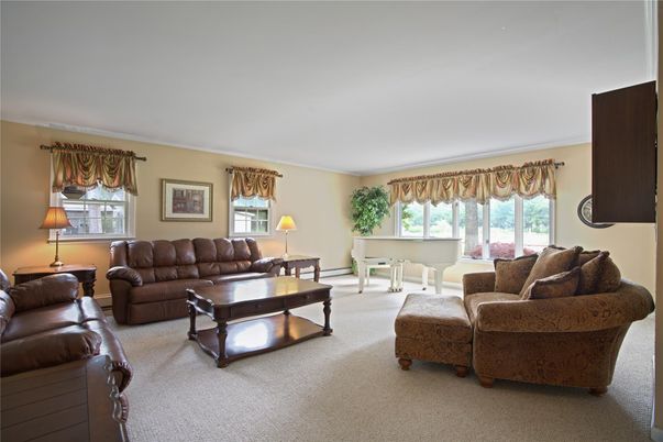 Interior, Living room, Piano