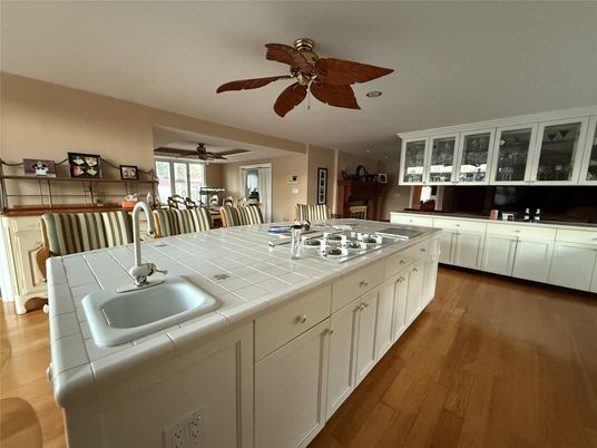 Dining room, Interior, Kitchen, Tile Countertops, Wood Texture Flooring