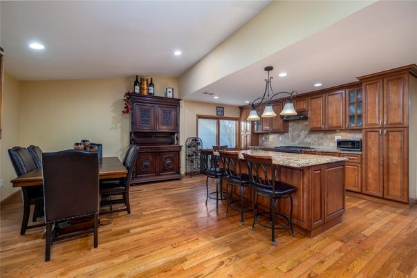 Chandelier, Dining room, Interior, Kitchen, Recessed Lighting, Wood Texture Flooring
