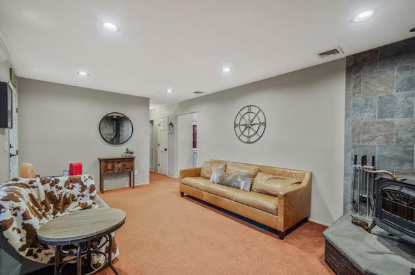 Fireplace, Interior, Recessed Lighting