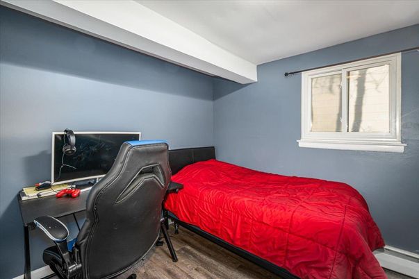 Bedroom, Home Office, Interior, Wood Texture Flooring