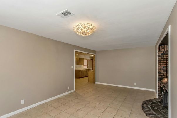 Chandelier, Empty room, Interior
