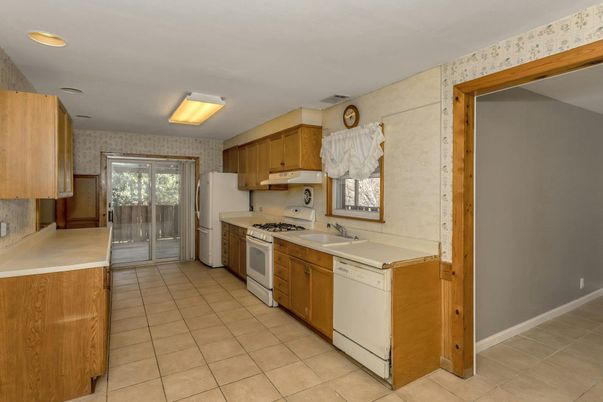 Interior, Kitchen, Recessed Lighting