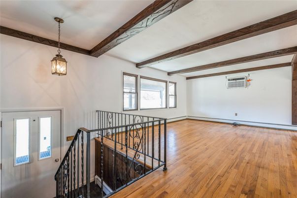 Interior, Pendant Lights, Wooden Beams, Wood Texture Flooring