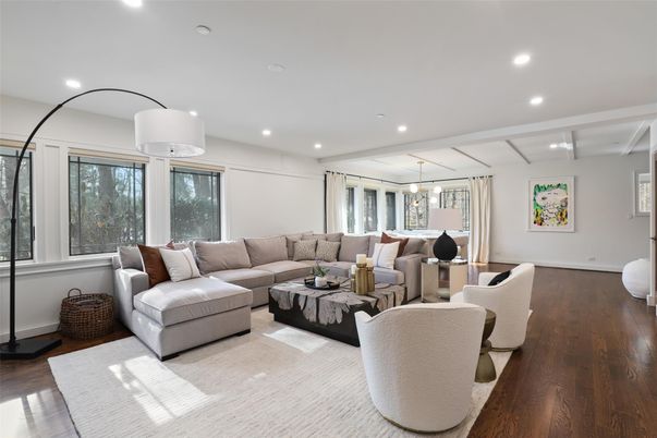Dining room, Interior, Living room, Pendant Lights, Recessed Lighting, Wood Texture Flooring