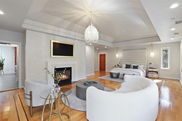 Chandelier, Fireplace, Interior, Living room, Pendant Lights, Recessed Lighting, Wood Texture Flooring