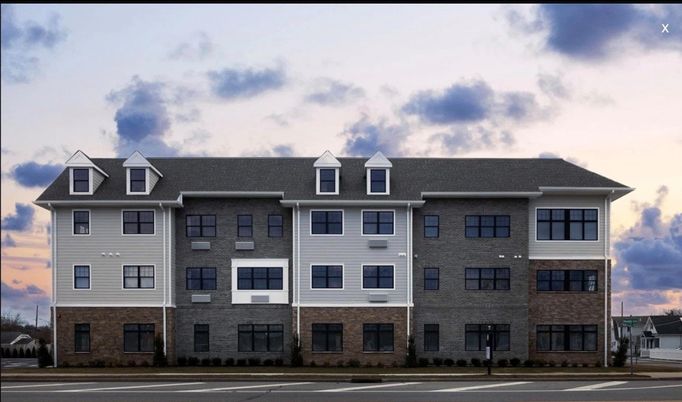 Exterior, Facade, Rowhouse