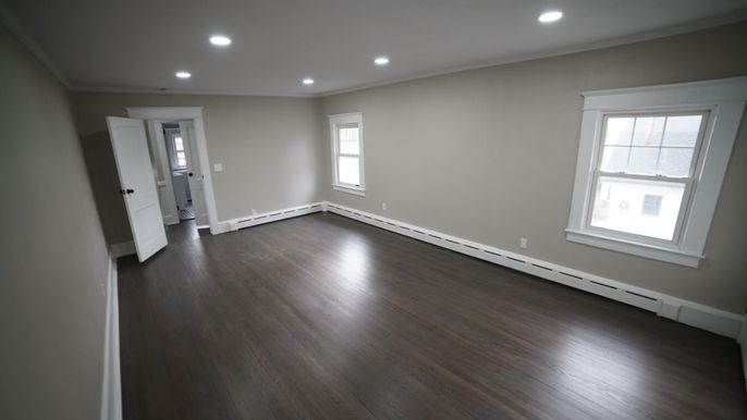 Empty room, Interior, Recessed Lighting, Wood Texture Flooring