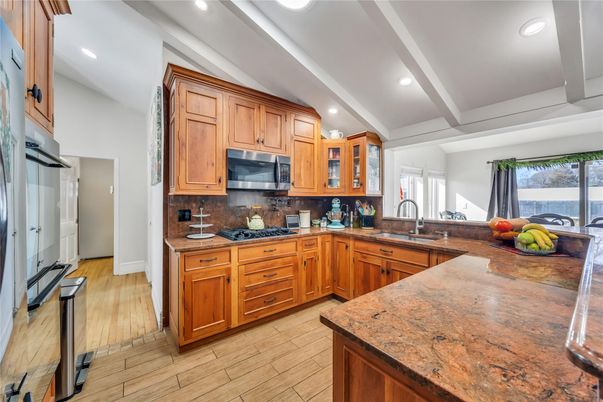Interior, Kitchen, Recessed Lighting, Wood Texture Flooring